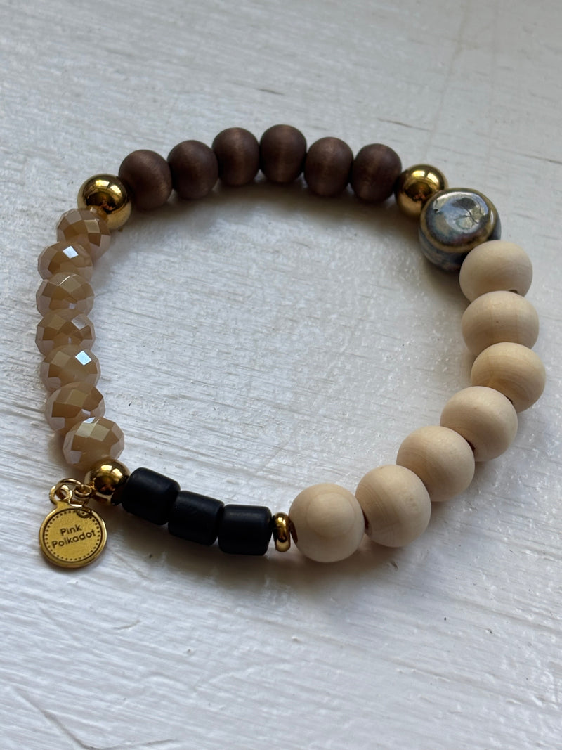 Lakeside - 7.5 inch- Stretch Bracelet
