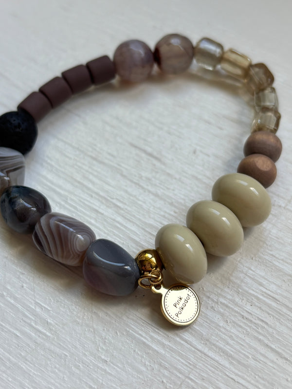 Lake Side - 7 inch- Stretch Bracelet