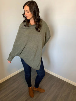 Women’s Moss Green Shawl Poncho 